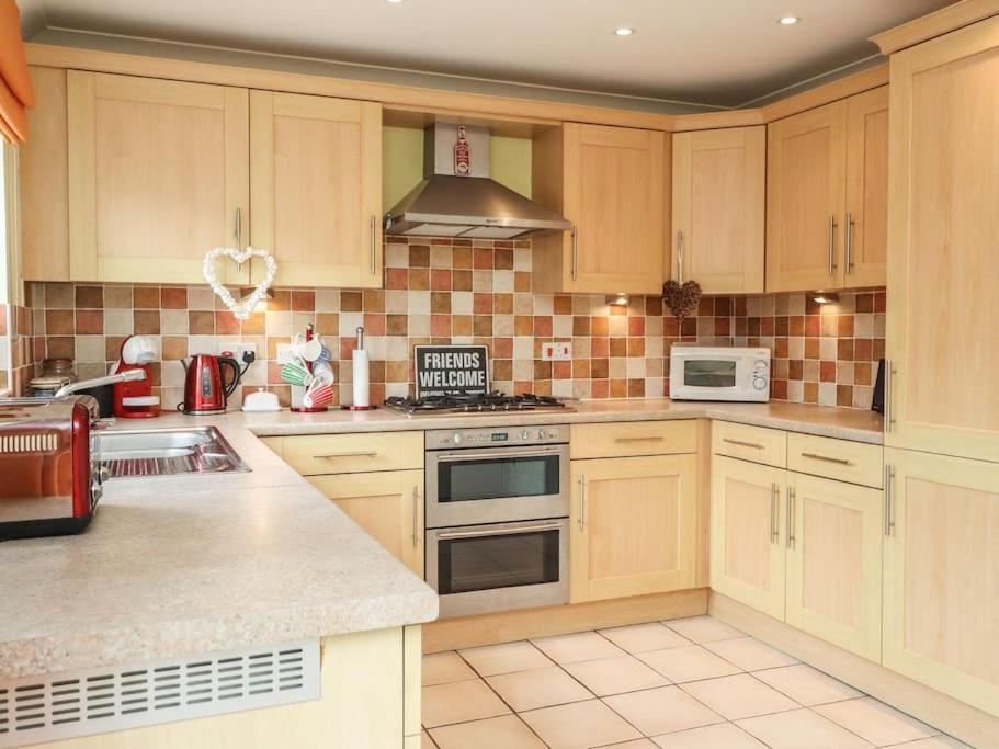 Stunning Seaviews - Beach House - Jacuzzi Bath Tub Littlestone-on-Sea Extérieur photo